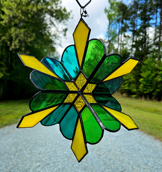 Stained Glass Star Suncatcher Wind Spinner, Stained Glass Art Gift, Indoor or Outdoor Art, Unique, 3-Dimensional Stained Glass